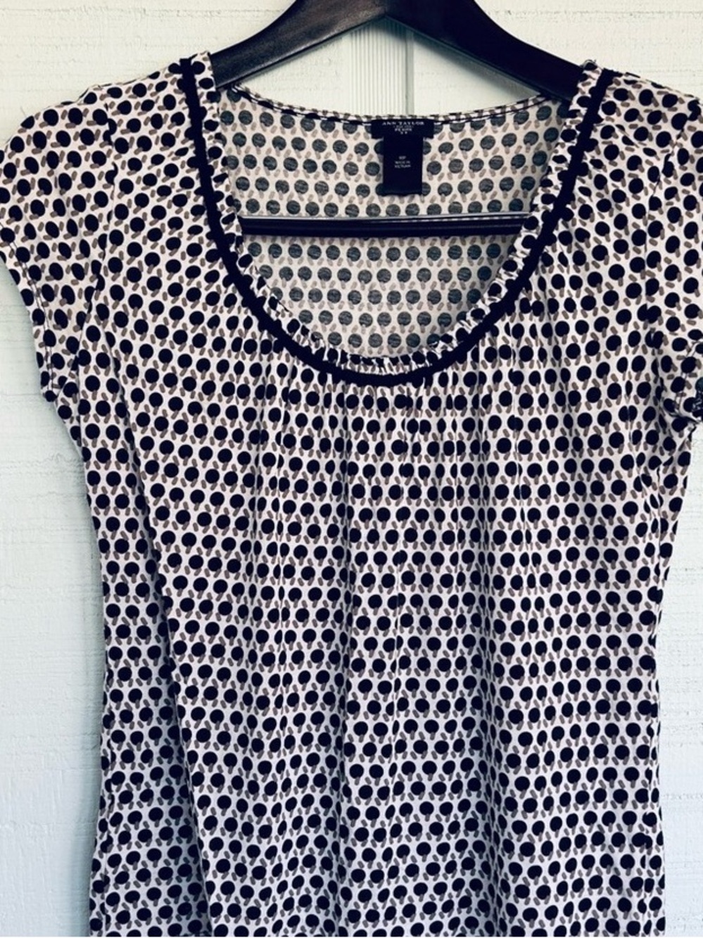White & Black Polka Dot Short Sleeve Scoop Neck Top
